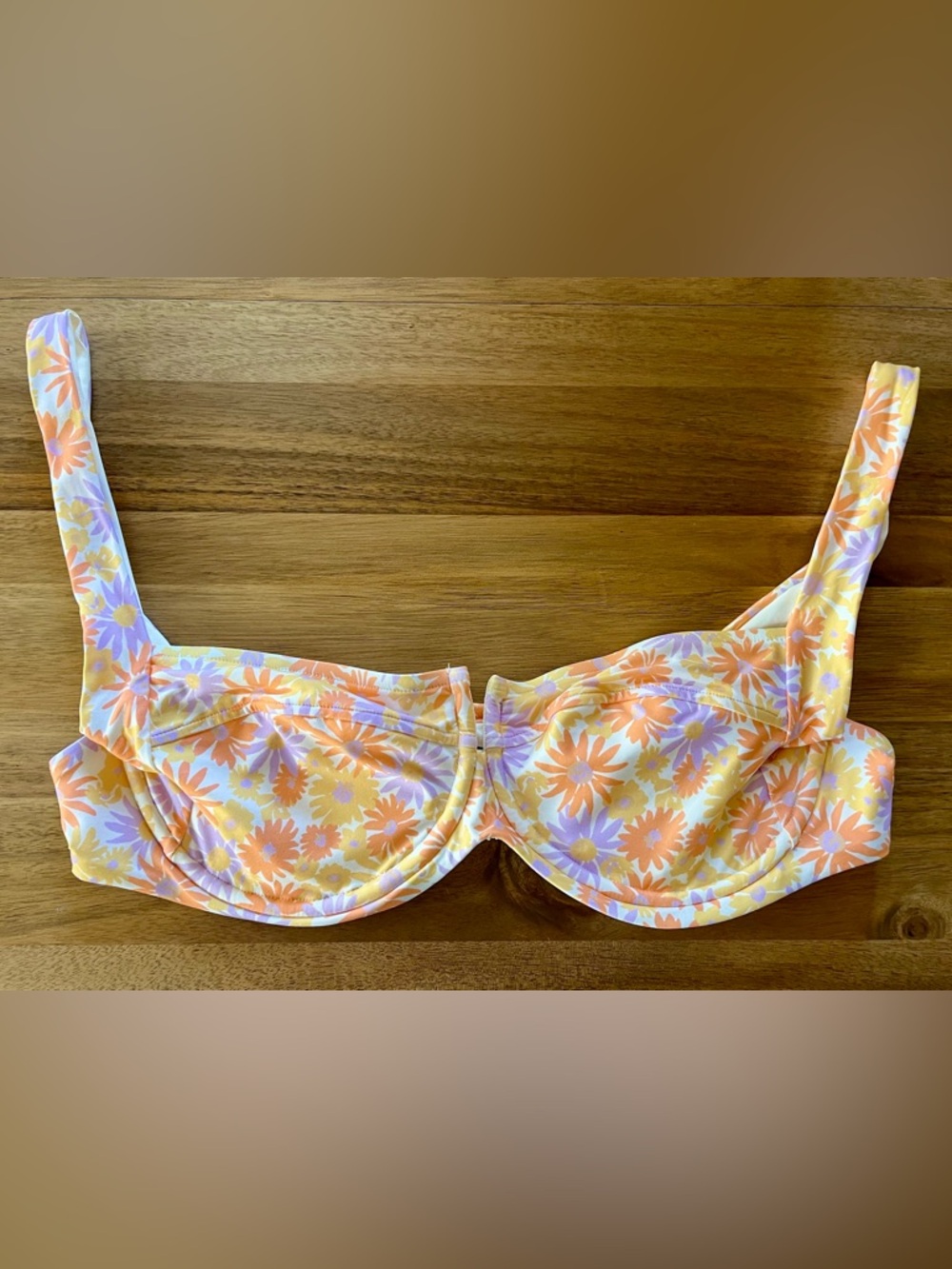 L*Space Camellia Bikini Top in Oopsie Daisy - Size L